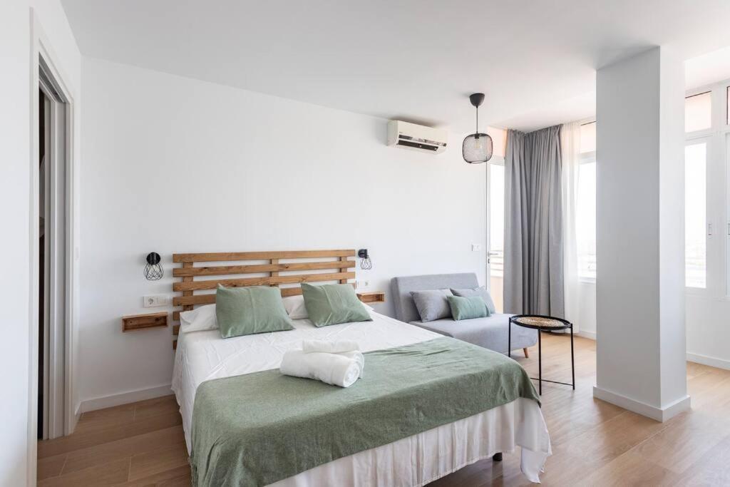 Luxury Views Downtown Apartment Аликанте Екстериор снимка